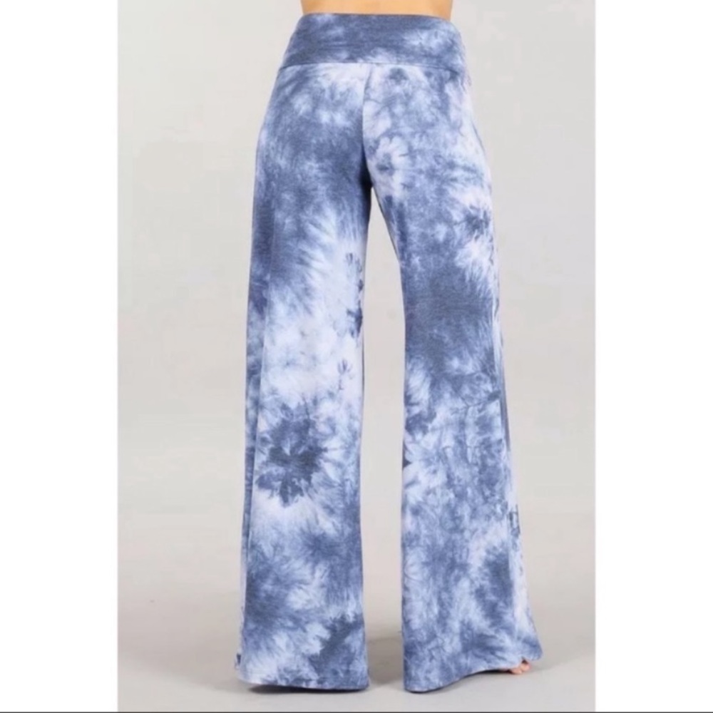 SOLD OUT Plus Blue Wide Leg Tie Dye Relaxed Palazzo Pants - Picture 4 of 6